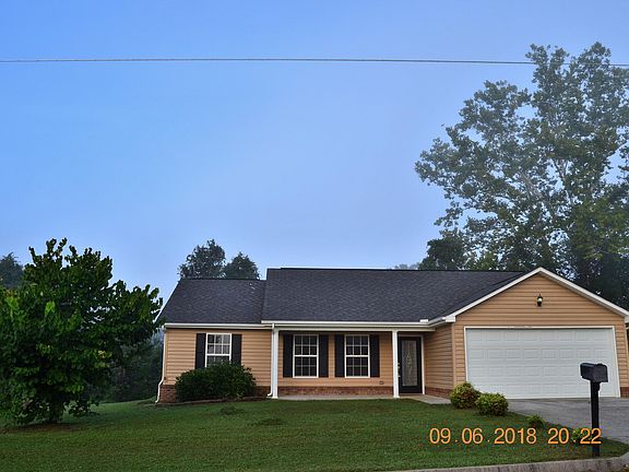 3rd image of 172 Waddington Way