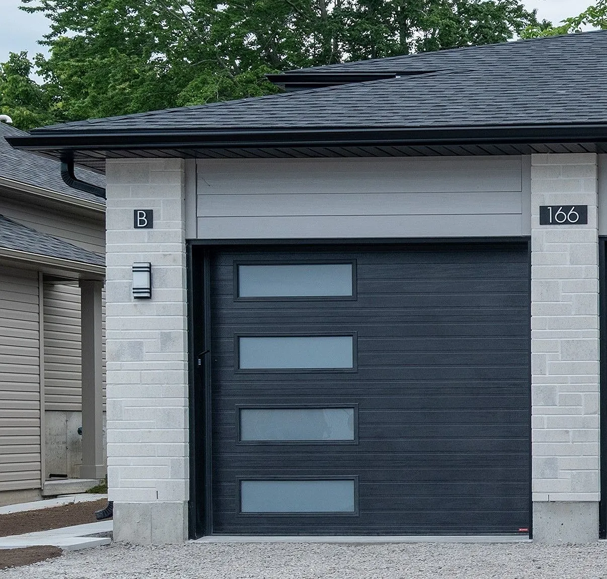 2 bed, $2,300 — Photo 3