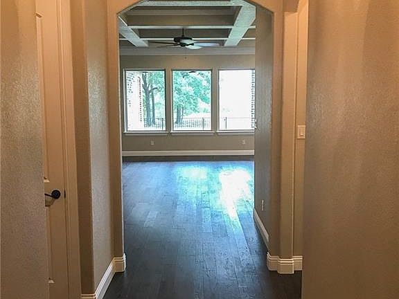 2nd image of 2422 Kuykendall Dr