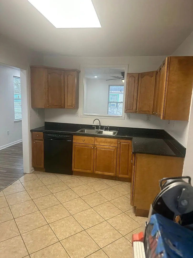 Charming 2BR House in New Orleans — Photo 4