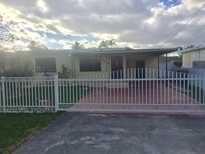 3236 SW 64th Ave, Miami, FL, 33155