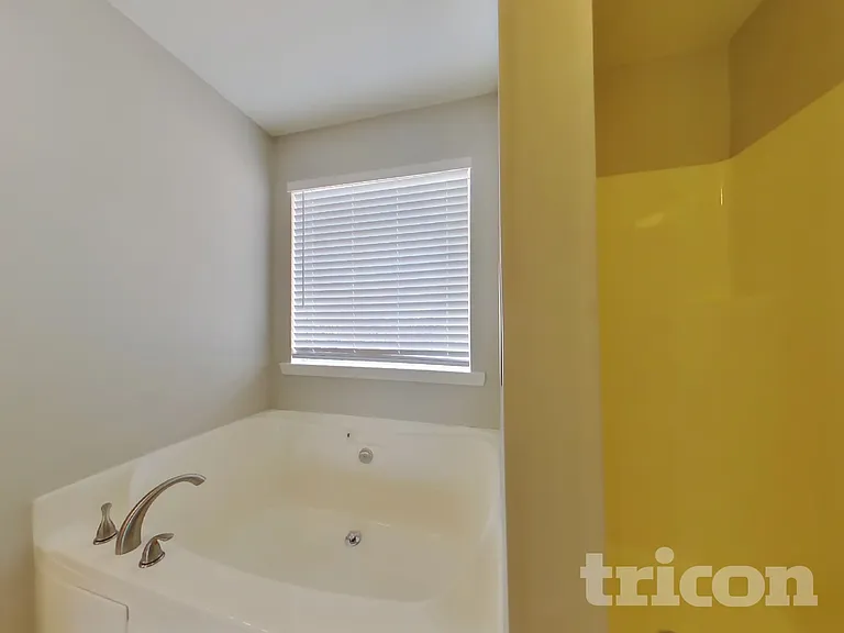 214 Amber Trce — Photo 10