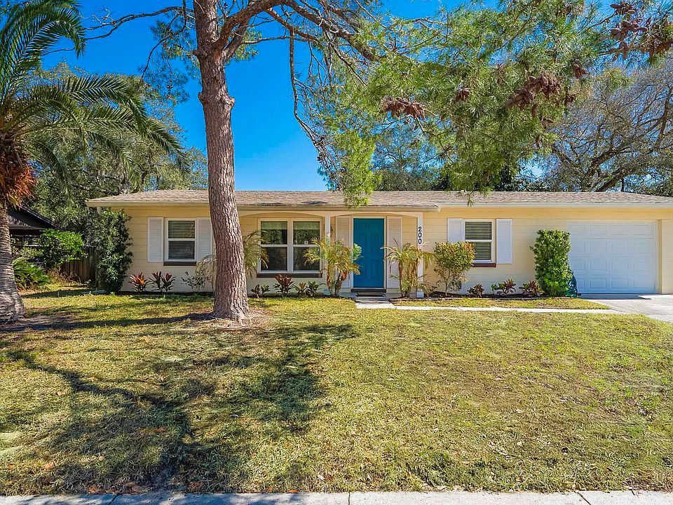 1st image of 200 Laguna Ct
