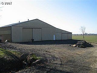 barn