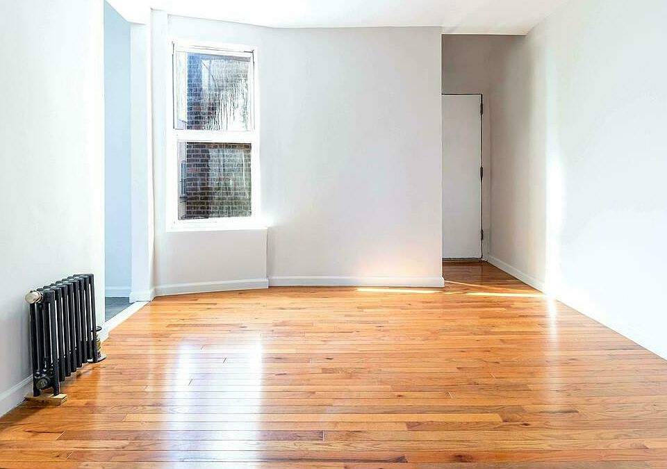 2nd image of 304 W 147th St APT 28