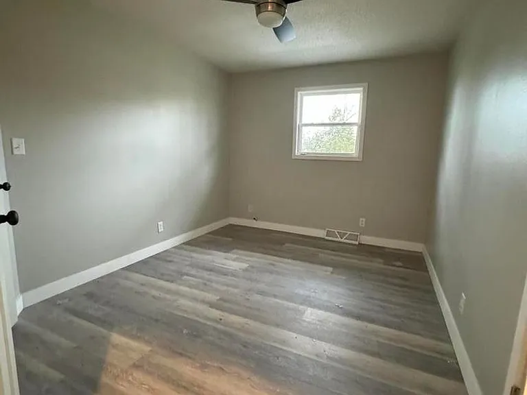 3405 Balboa Ln — Photo 9