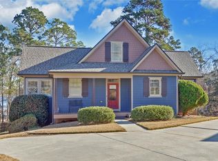 60 Browns Ln, Hartwell, GA 30643