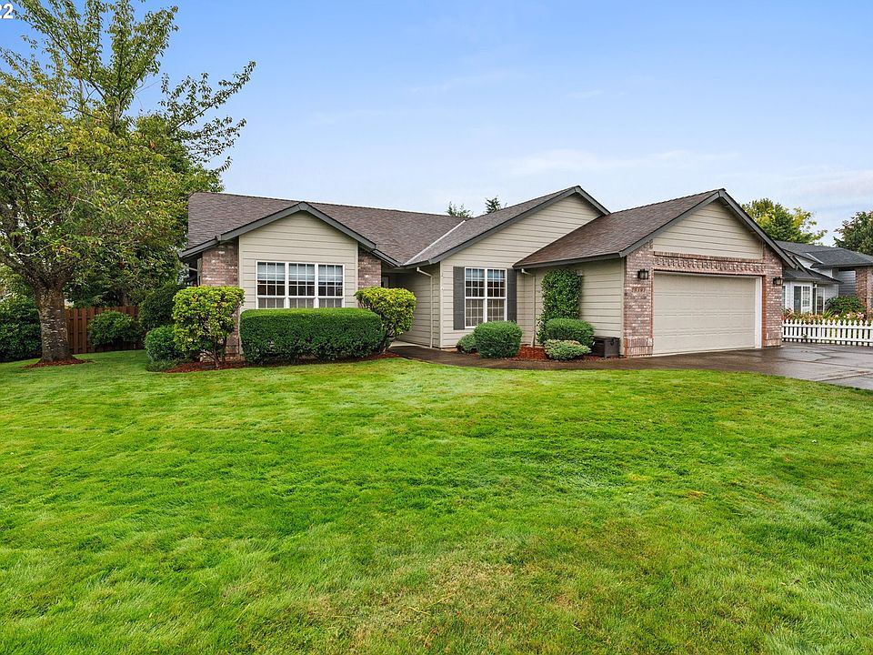 19393 Vincent Dr, Oregon City, OR 97045 | Zillow