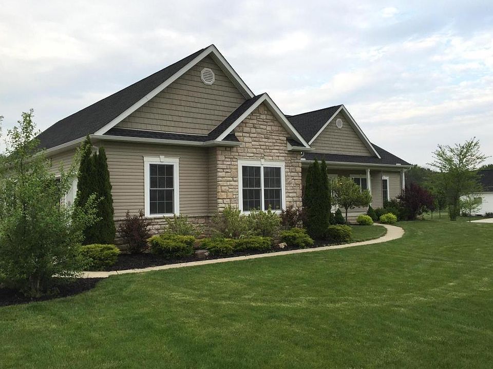 1st image of 144 Connemara Dr