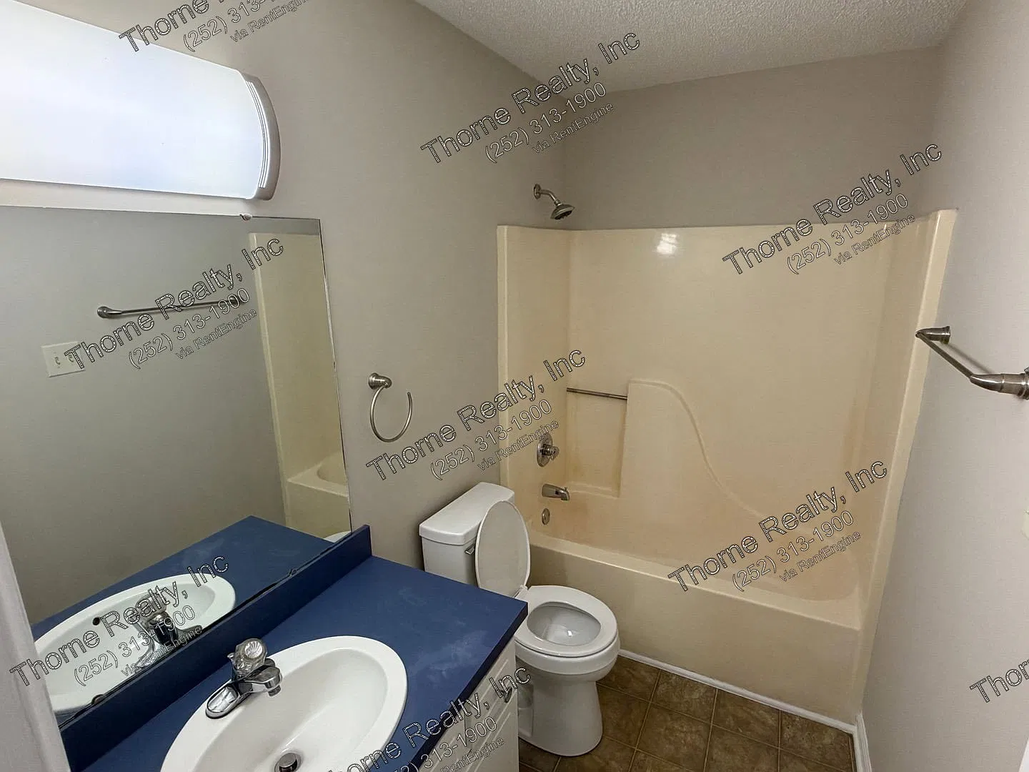2 bed, 2.0 bath, 1026 sqft, $1,250 — Photo 3