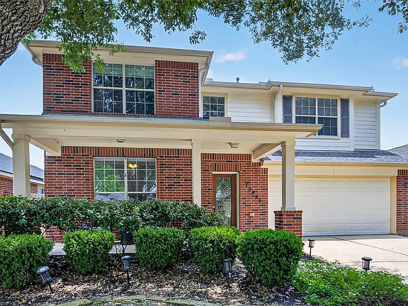 2nd image of 10826 Redstone Ct