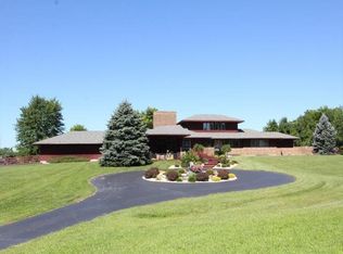 7255 Dog Leg Rd, Dayton, OH 45414