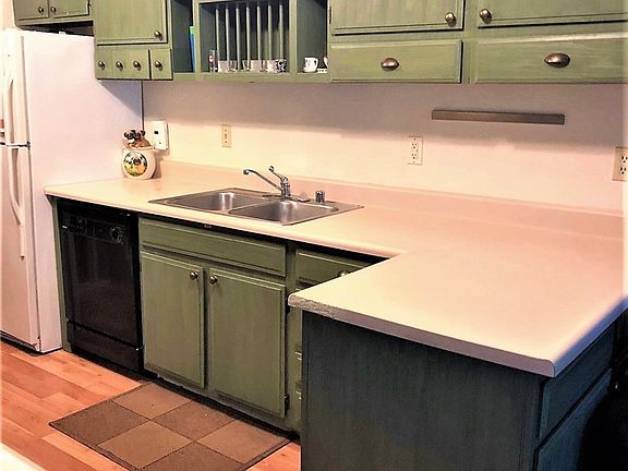 3rd image of 12419 129th Ave E #4