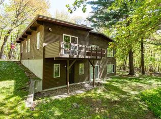 N1591 East Rd, Waupaca, WI 54981