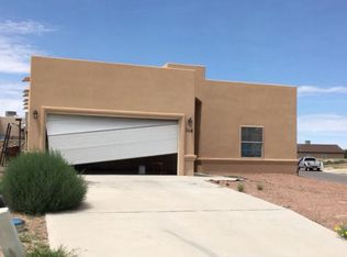 168 Osprey Ct, Santa Teresa, NM 88008