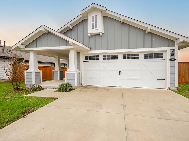 249 Sage Meadows Dr — Photo 1