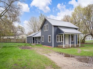 188 W Weaver Ave, Hesperia, MI 49421
