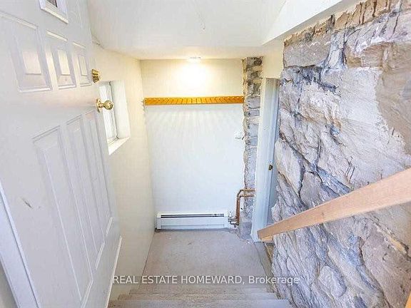4th image of 81 Sweetland Ave