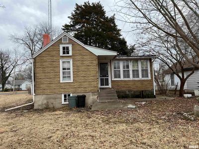 813 Goltra Ave, Jacksonville, IL, 62650