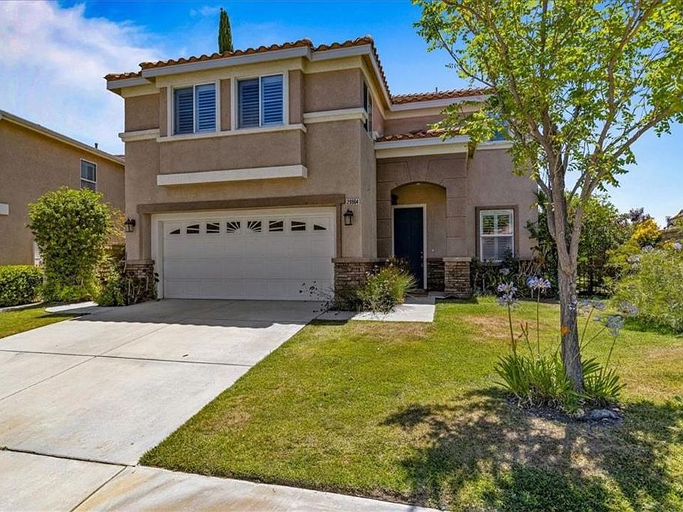 1st image of 29964 Crawford Pl