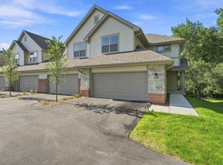 Eagles Nest Condominiums, Brookfield, WI 53045