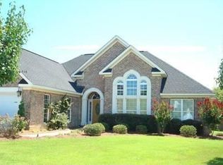 107 Carrington Ln, Byron, GA 31008