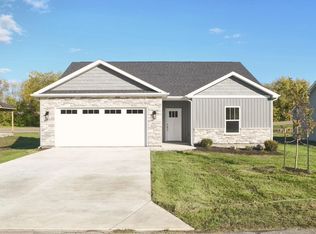 305 N Filmore Ave, Fowler, IN 47944