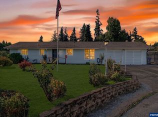 3218 West Pl, Hubbard, OR 97032