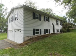 6705 Swing A Long Ln, Nashport, OH 43830