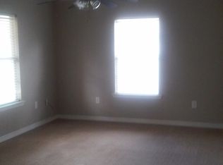 20033 Sunshine Dr #B, Long Beach, MS 39560