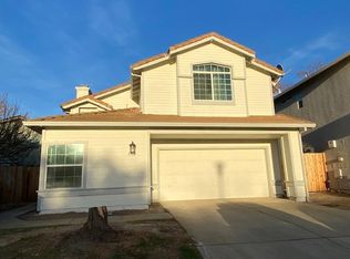 7709 Paradise Bay Ct, Elk Grove, CA 95758