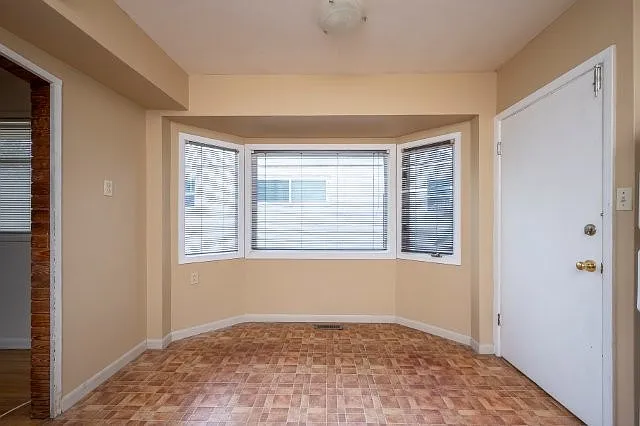2223 35th St SW — Photo 20