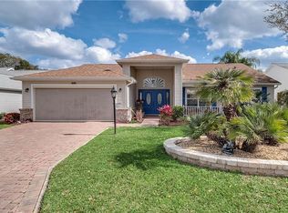 25320 Crestwater Dr, Leesburg, FL 34748