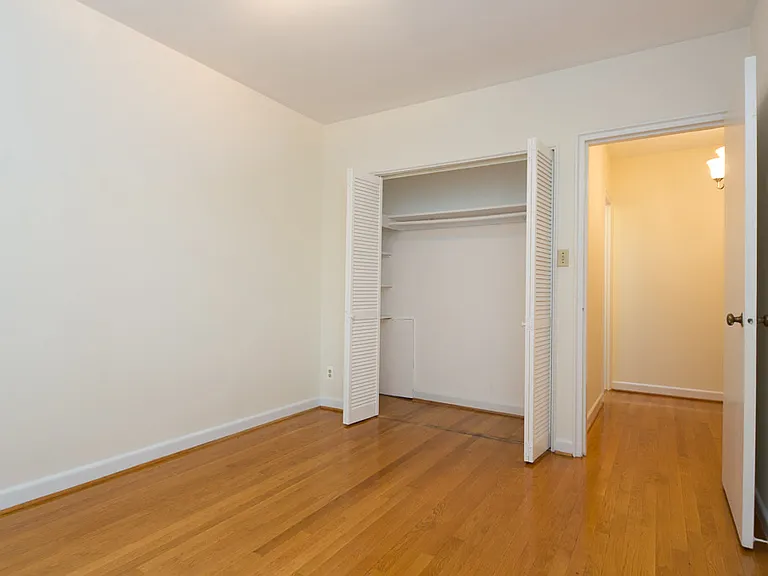 3628 Jenifer St NW — Photo 19