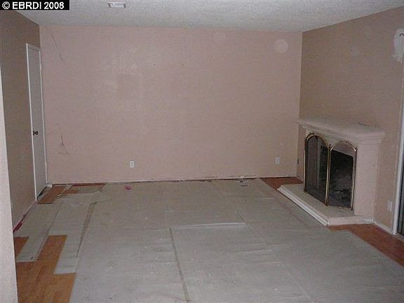4th image of 2200 Mandarin Way