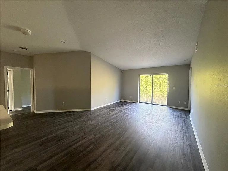 11701 Brenford Crest Dr — Photo 10
