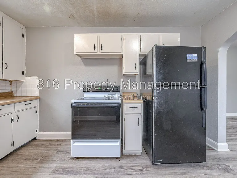 5701 Anderson Ave — Photo 11