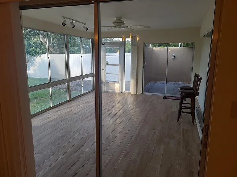 4273 Eastwood Dr — Photo 8