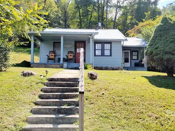 35 B St, Bryson City, NC 28713