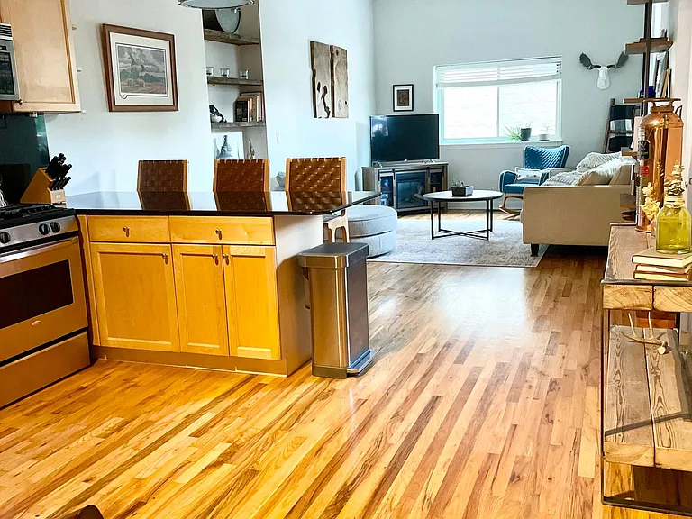 3347 N Clark St #2E — Photo 1