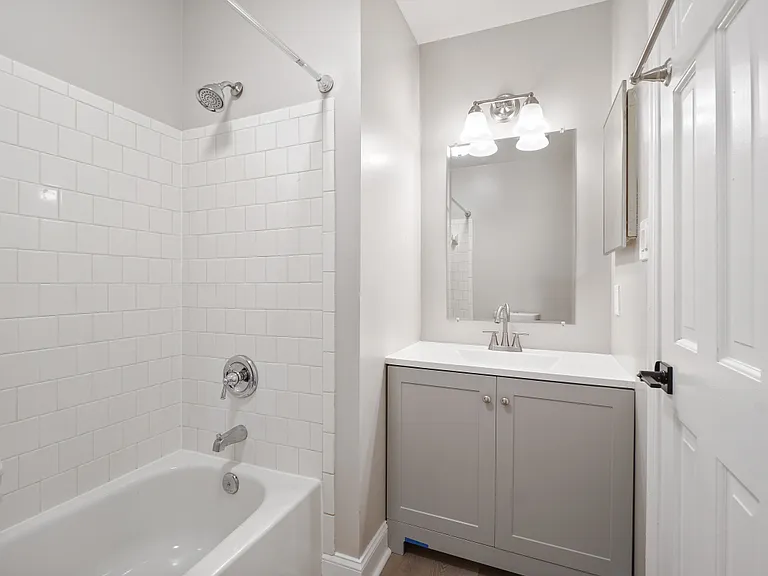 10106 Bosworth Ct — Photo 23