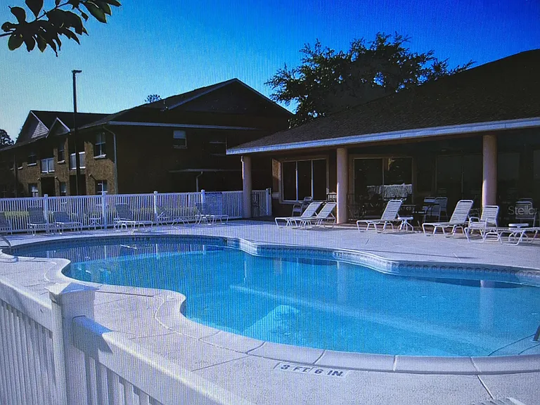 4600 E Moody Blvd #8B — Photo 10