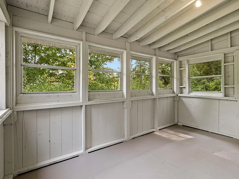 31 Water St #1 — Photo 11