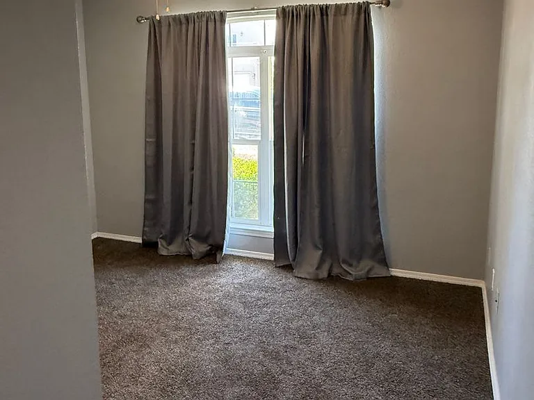 9816 Sierra Morena St NW — Photo 13