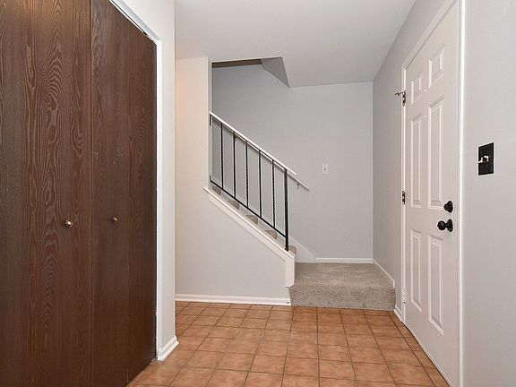 2nd image of 1551 S Lloyd Ave