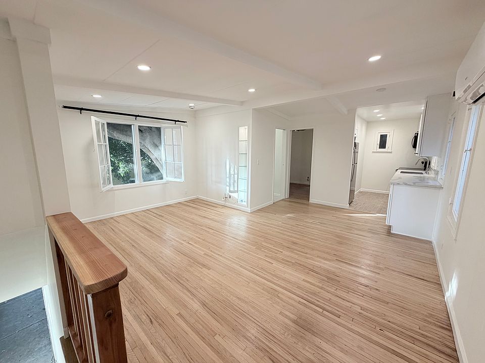 1st image of 1042 N Harper Ave #1042