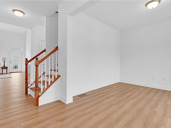 2nd image of 2485 Napa Dr #48