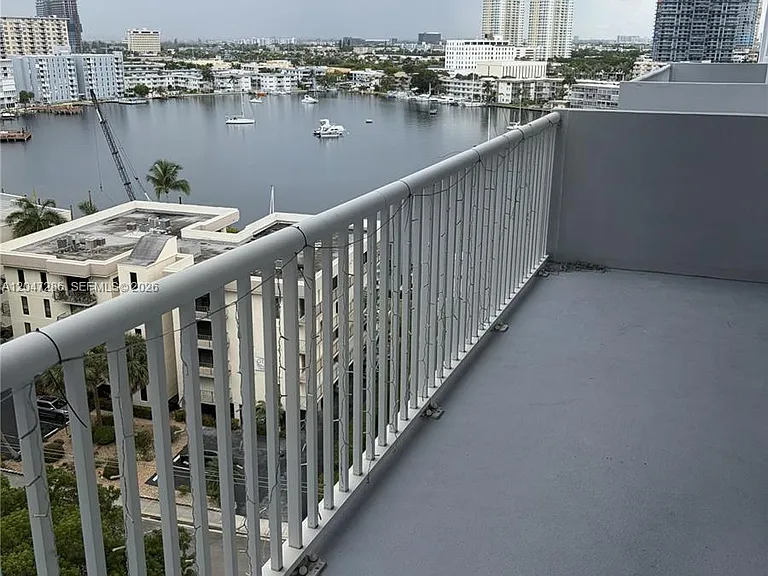 137 Golden Isles Dr #1212 — Photo 1