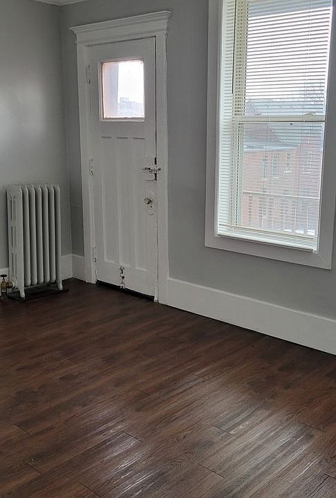 1st image of 675 W Willis St #16