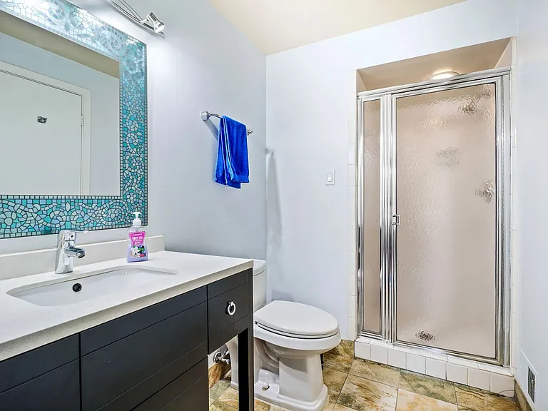 5351 Strathmore Ave — Photo 23